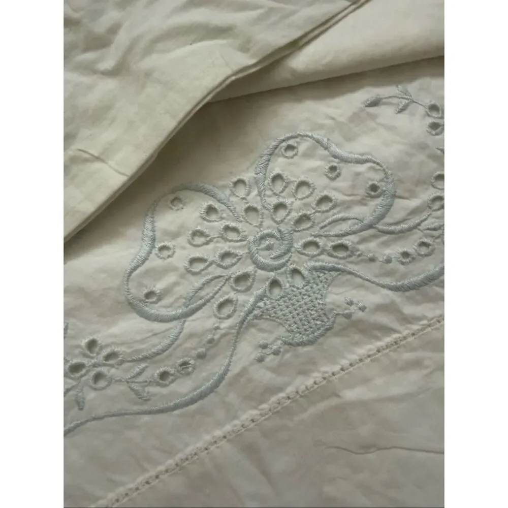 3 Vintage Queen Size Pillowcases Blue Embroidered Hemstitch